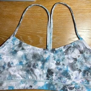 Lululemon Flow Y Nulu Bra